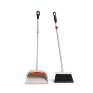 OXO Good Grips Fejesæt med Teleskopskaft - 99-134 cm